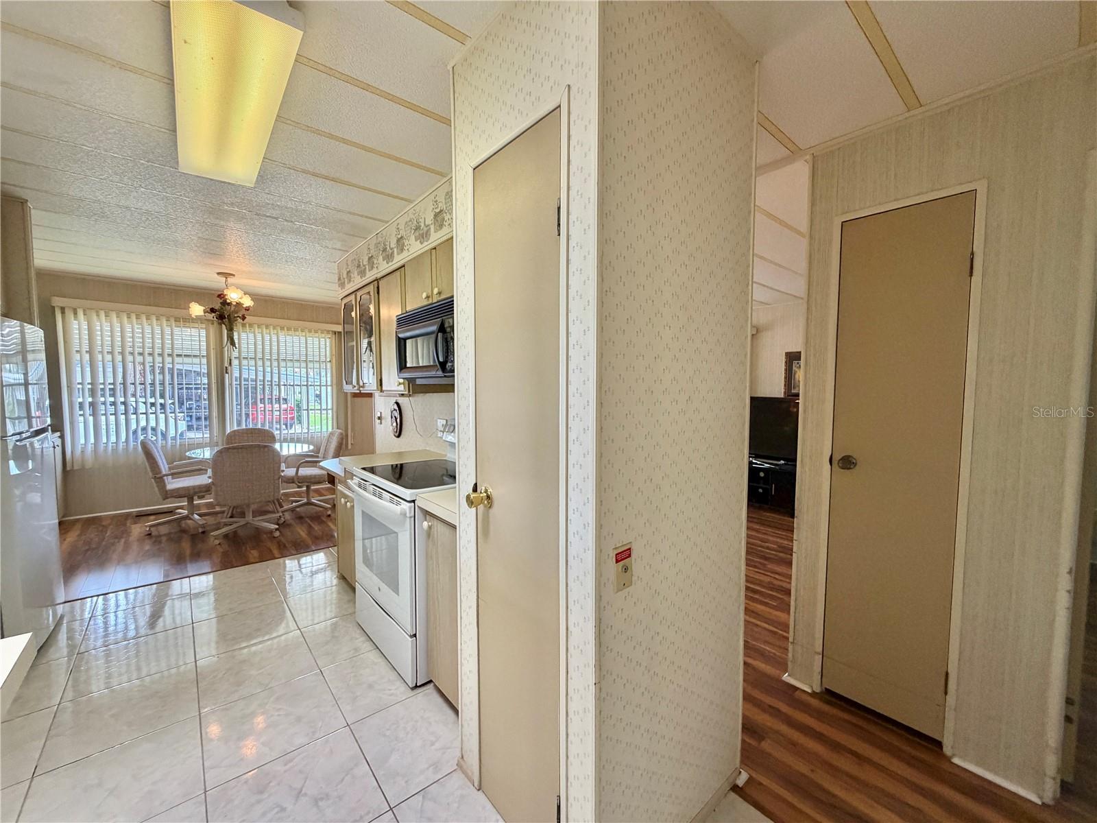 106 Jasmine Trl Property Photo 23