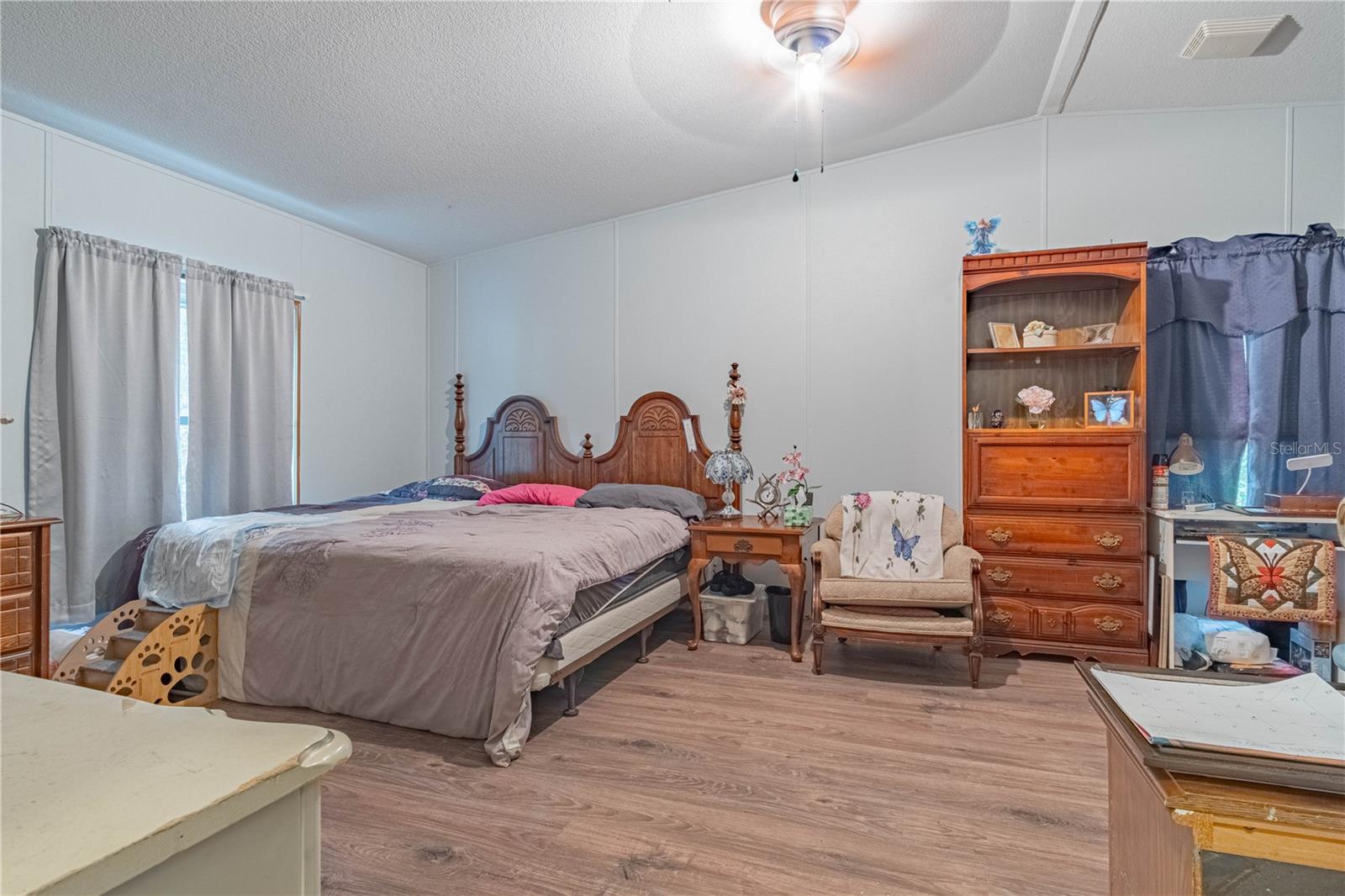1129 E La Salle St Property Photo 22