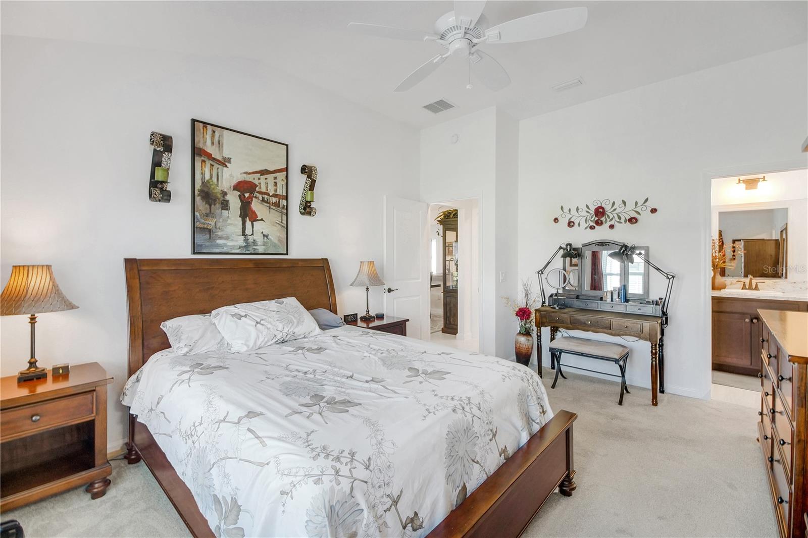 939 Ebling Loop Property Photo 49