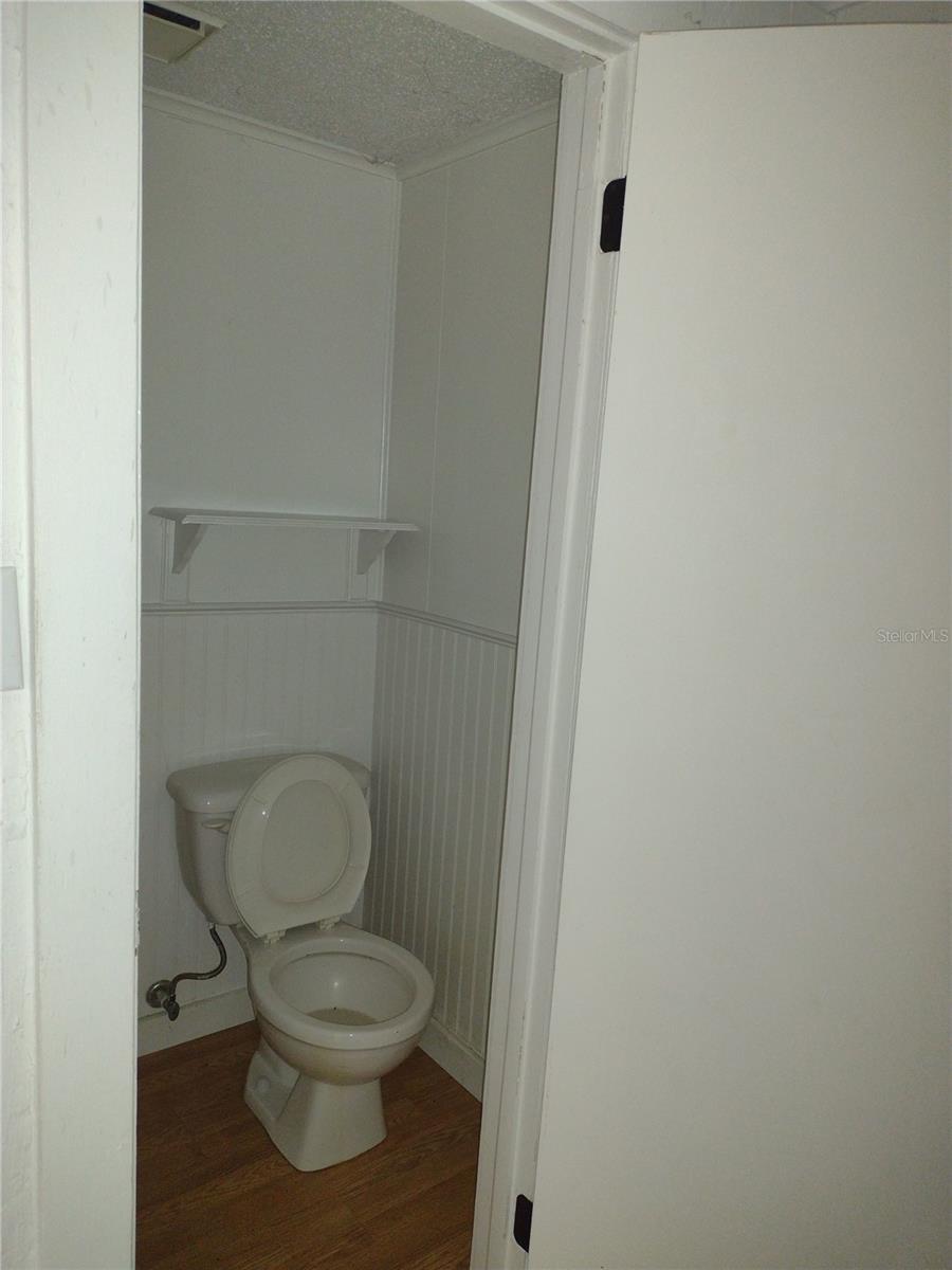 320 S 4th St Property Photo 15