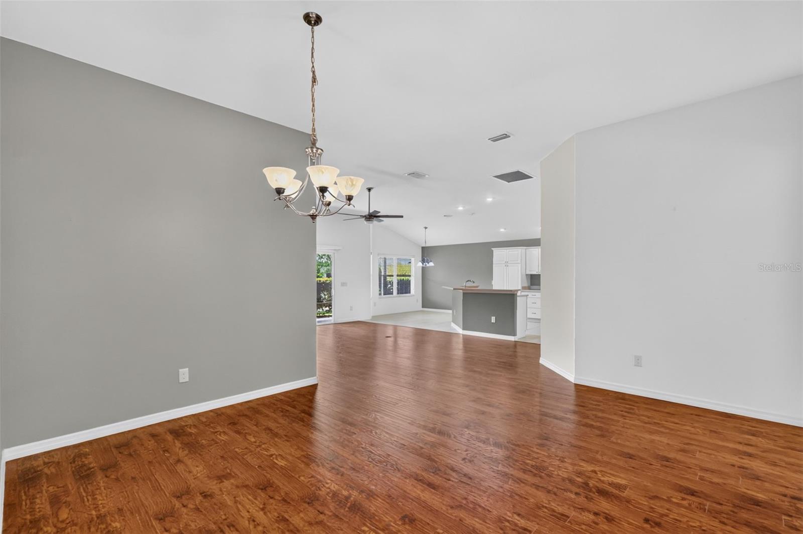 G5117683 Property Photo 11
