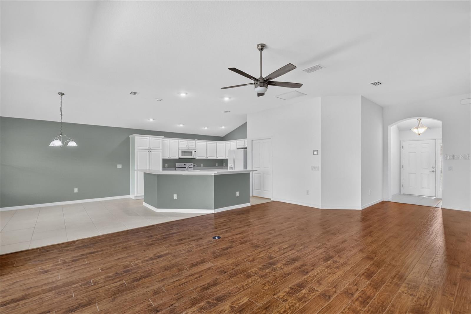 G5117683 Property Photo 15