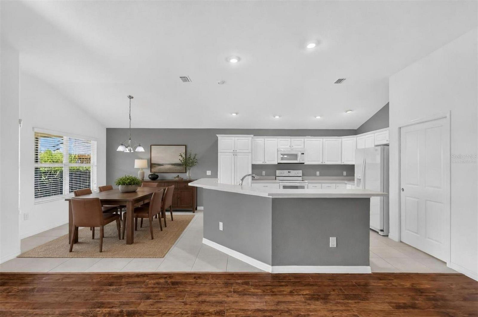G5117683 Property Photo 22