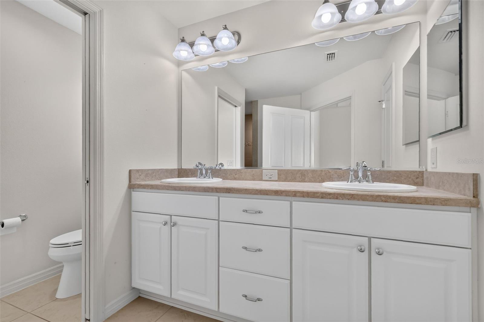 G5117683 Property Photo 34