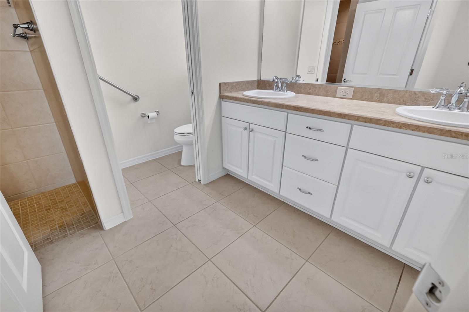G5117683 Property Photo 35