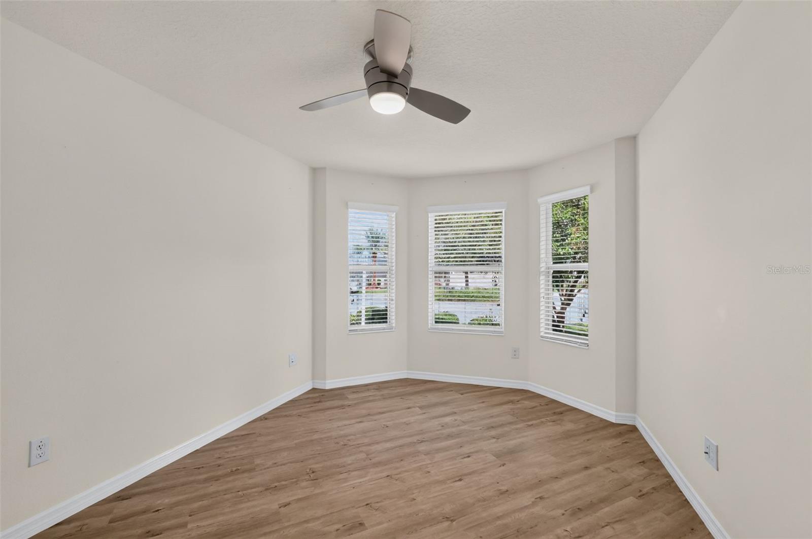 G5117683 Property Photo 37