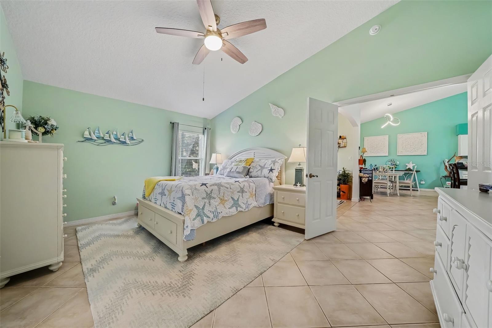 4617 Manor View Dr Property Photo 18