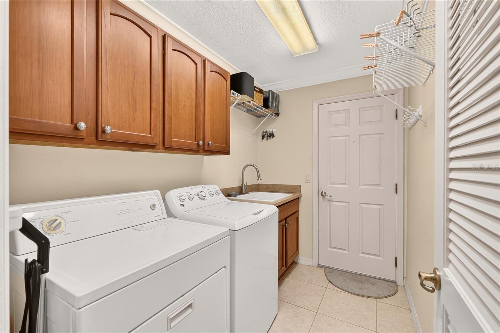 1705 Mount Croghan Trl Property Photo 30