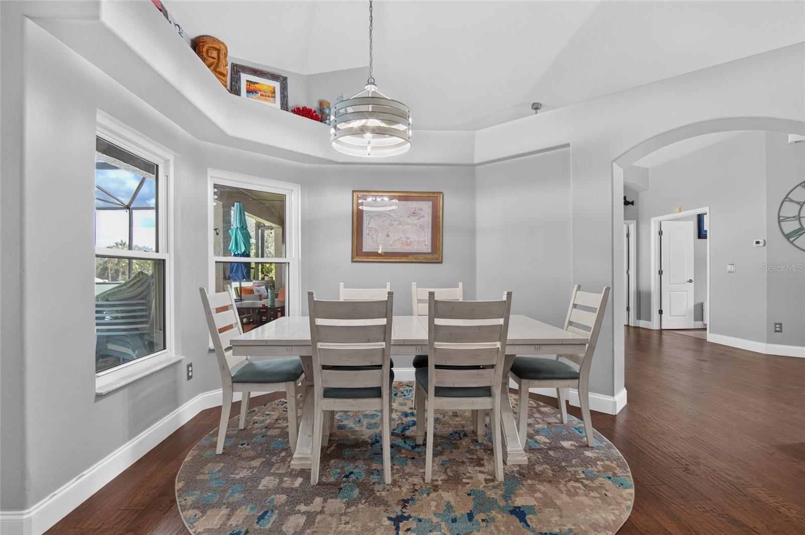 12902 Colonnade Cir Property Photo 10