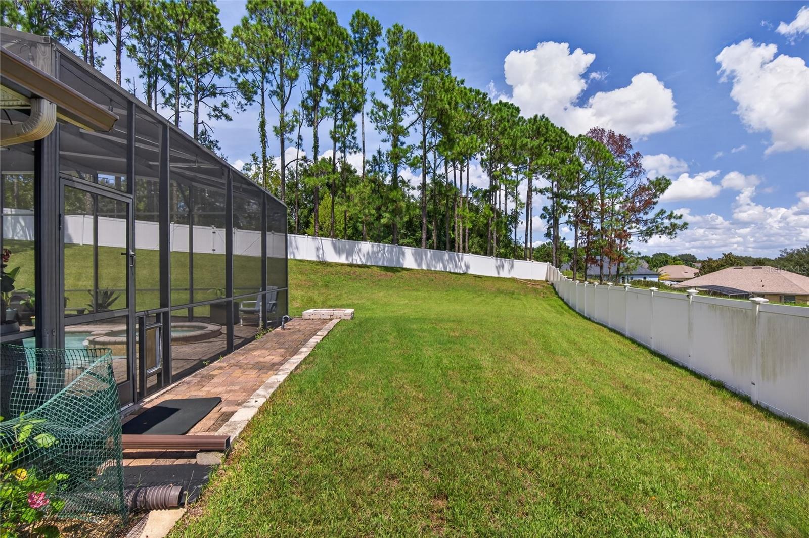 12902 Colonnade Cir Property Photo 30