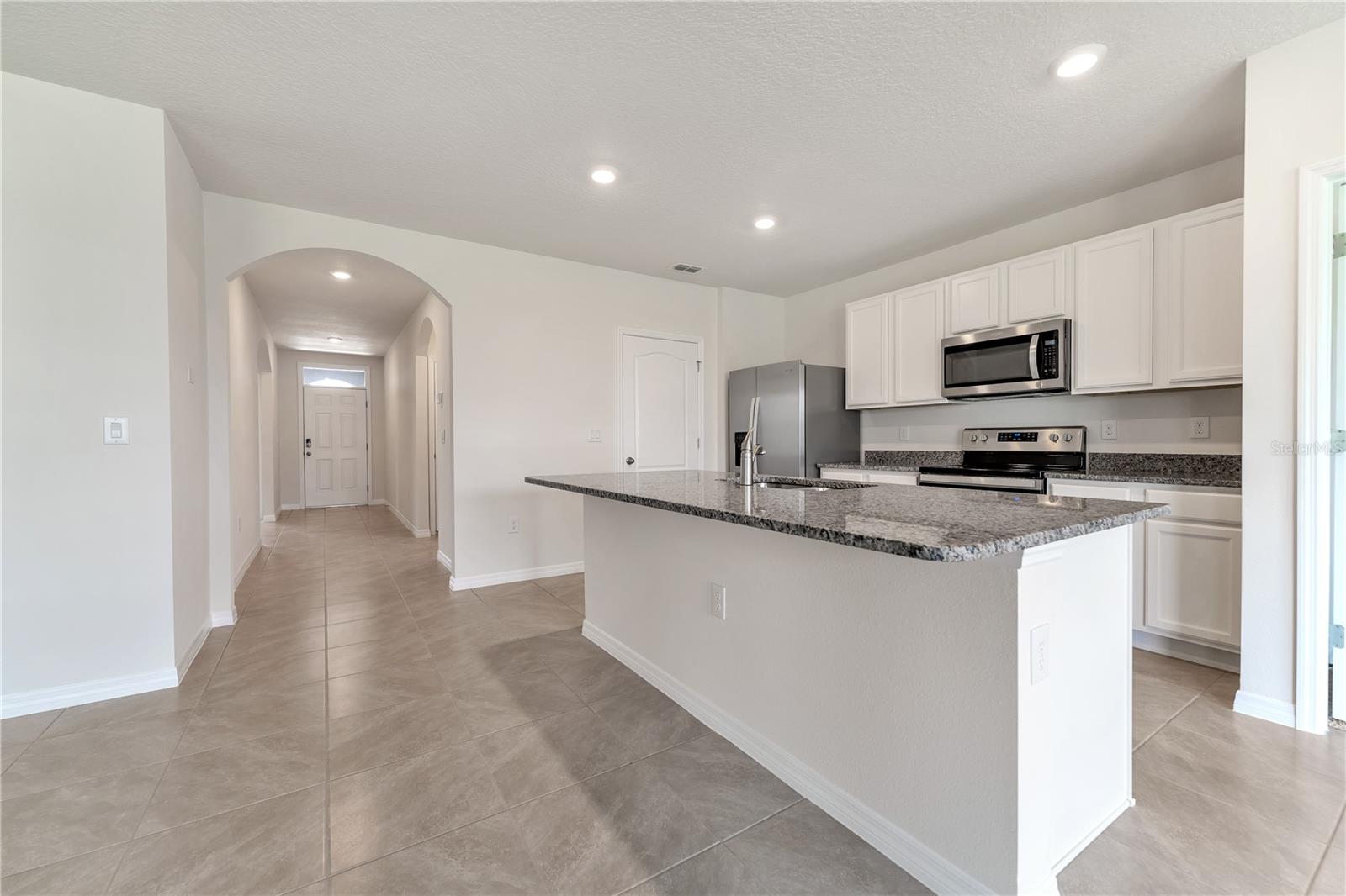 320 Guadlupe St Property Photo 4