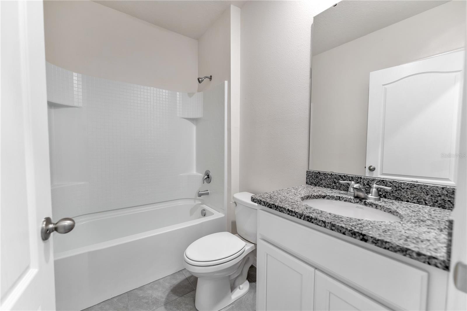 320 Guadlupe St Property Photo 23