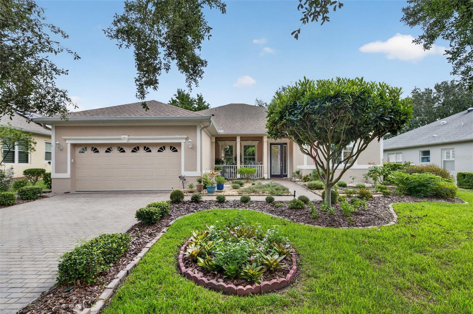 217 Crepe Myrtle Dr Property Photo 1