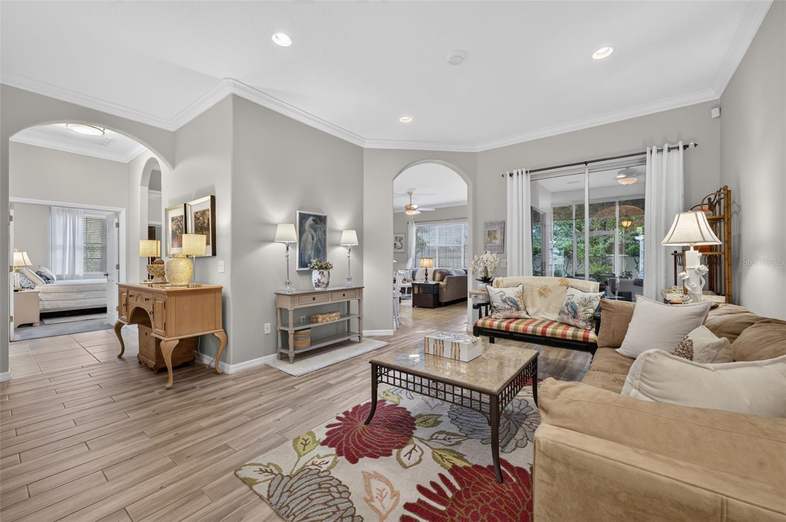 217 Crepe Myrtle Dr Property Photo 8