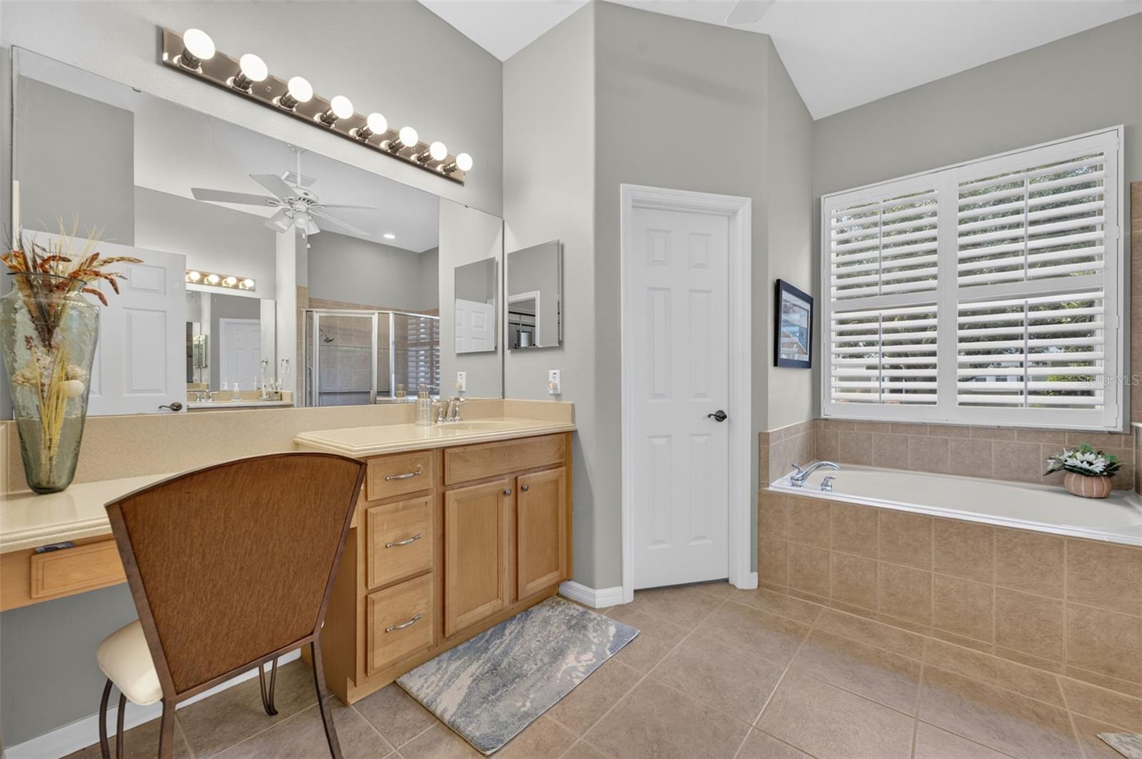 217 Crepe Myrtle Dr Property Photo 28