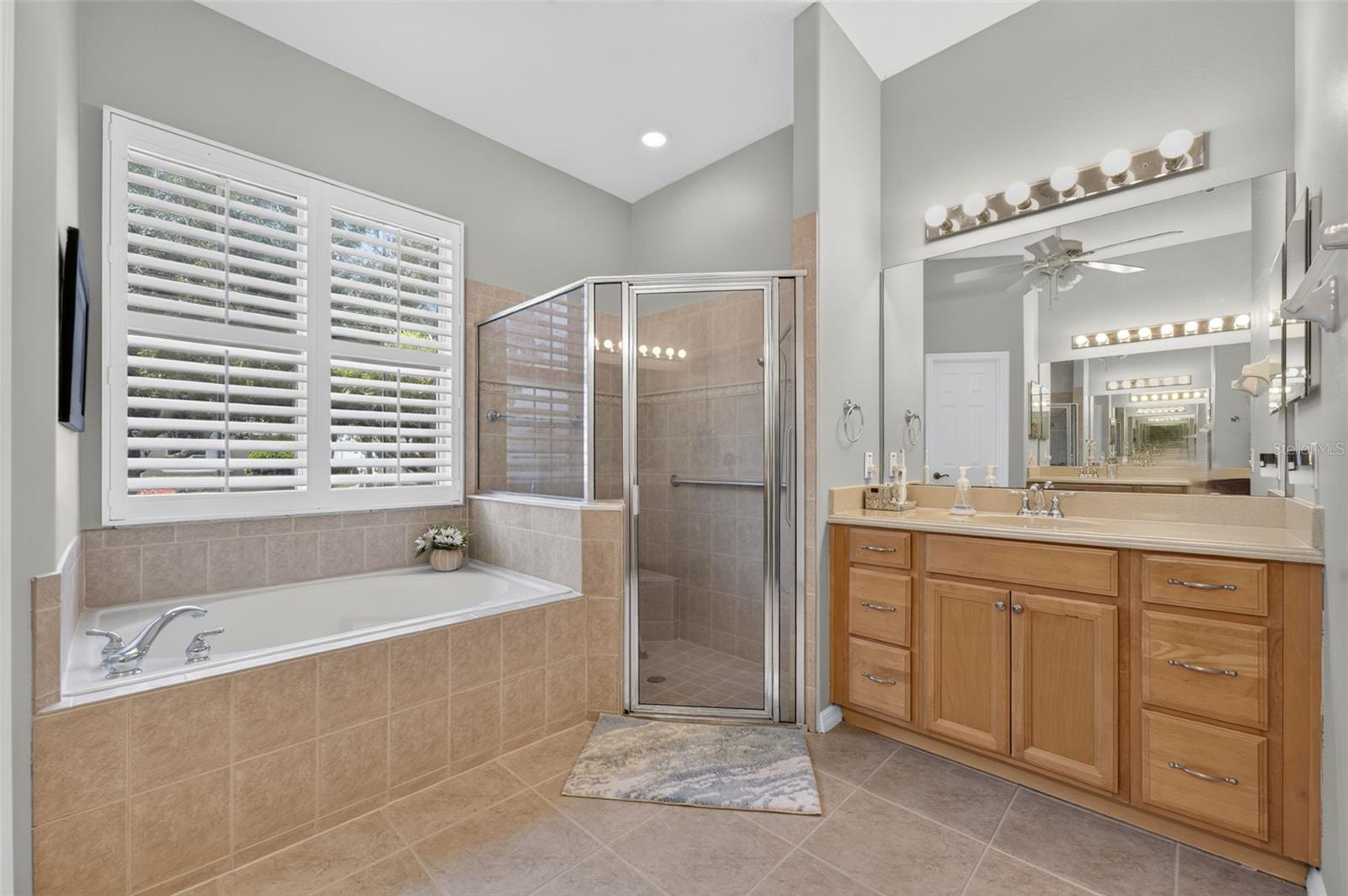 217 Crepe Myrtle Dr Property Photo 29