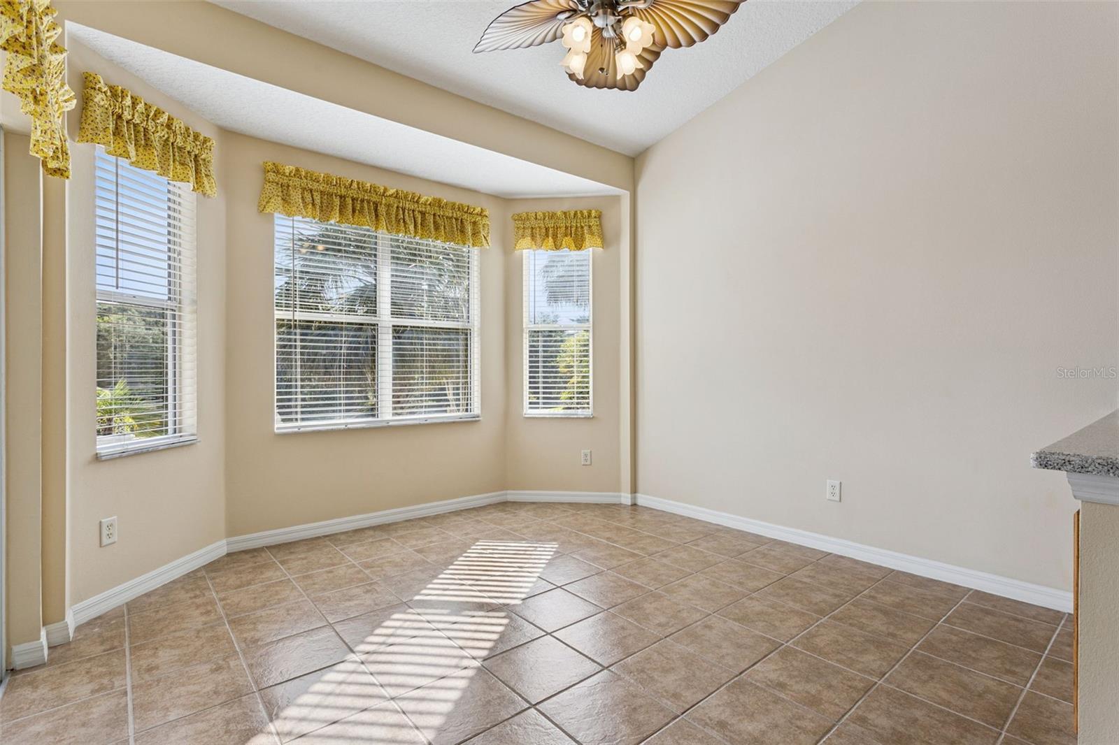 24242 E Belle Mede Dr Property Photo 21