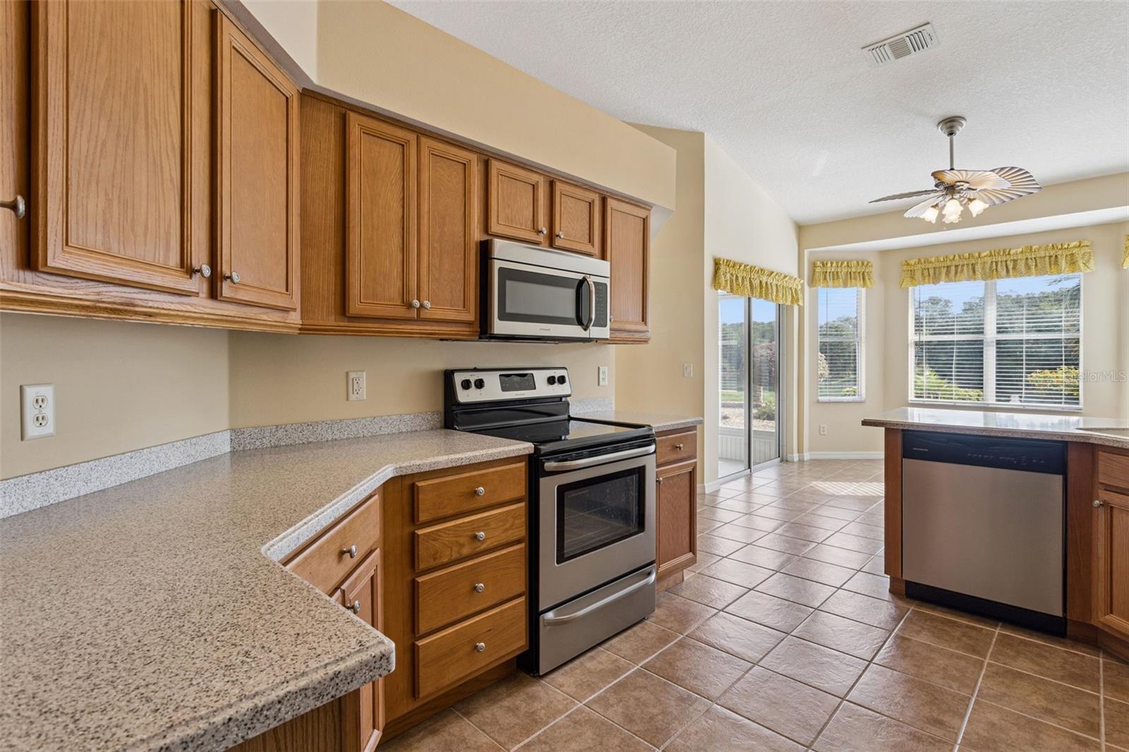 24242 E Belle Mede Dr Property Photo 22