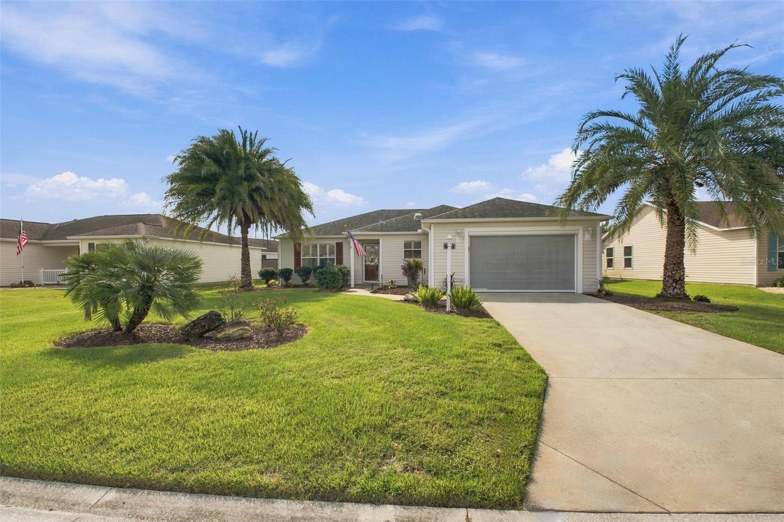890 Abaco Path Property Photo 1