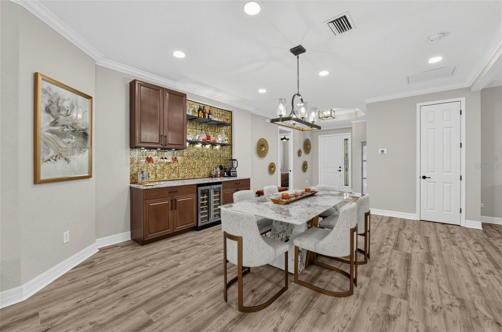 5939 Brandon Run Property Photo 11