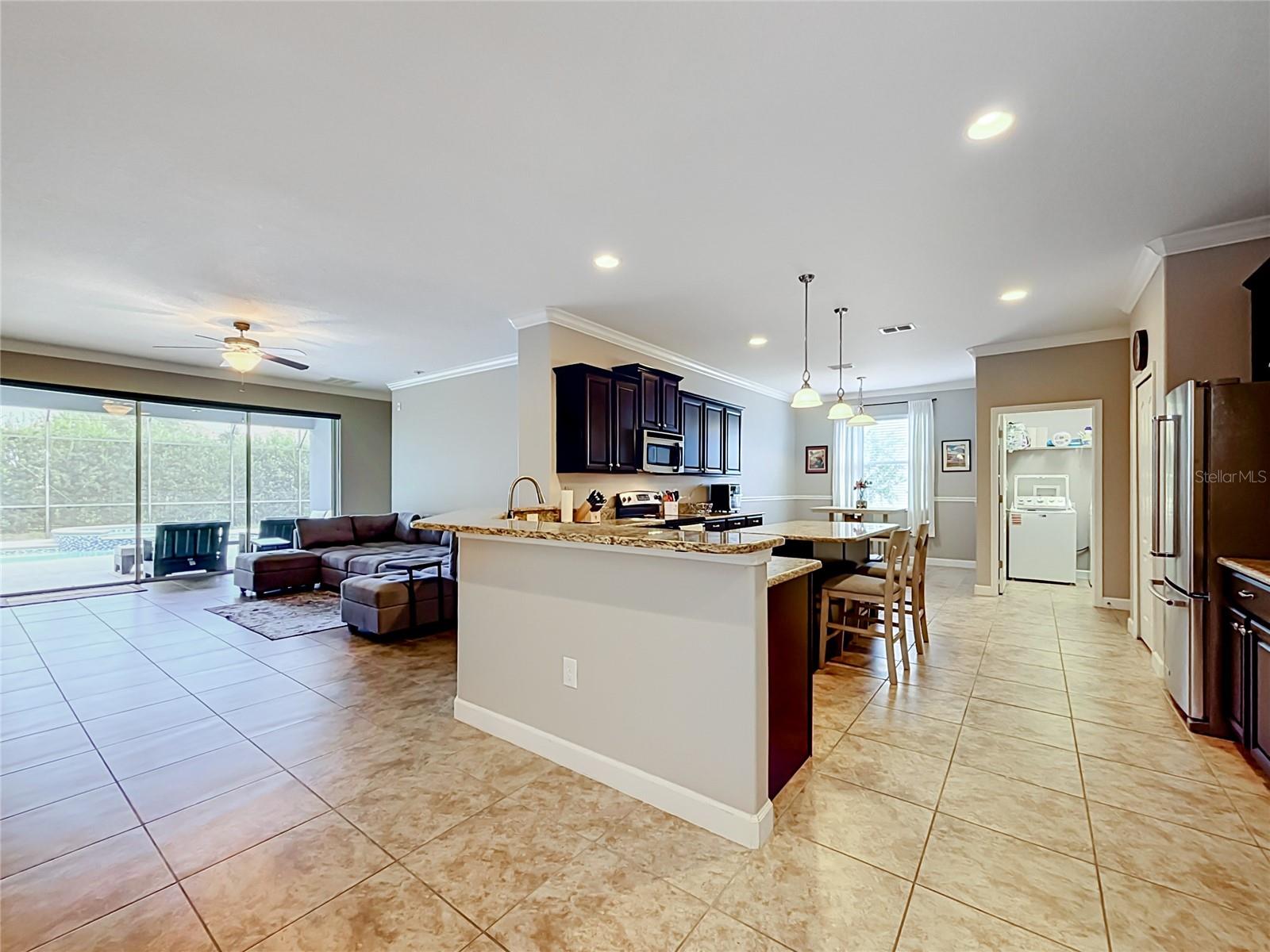 3512 Cortland Dr Property Photo 4