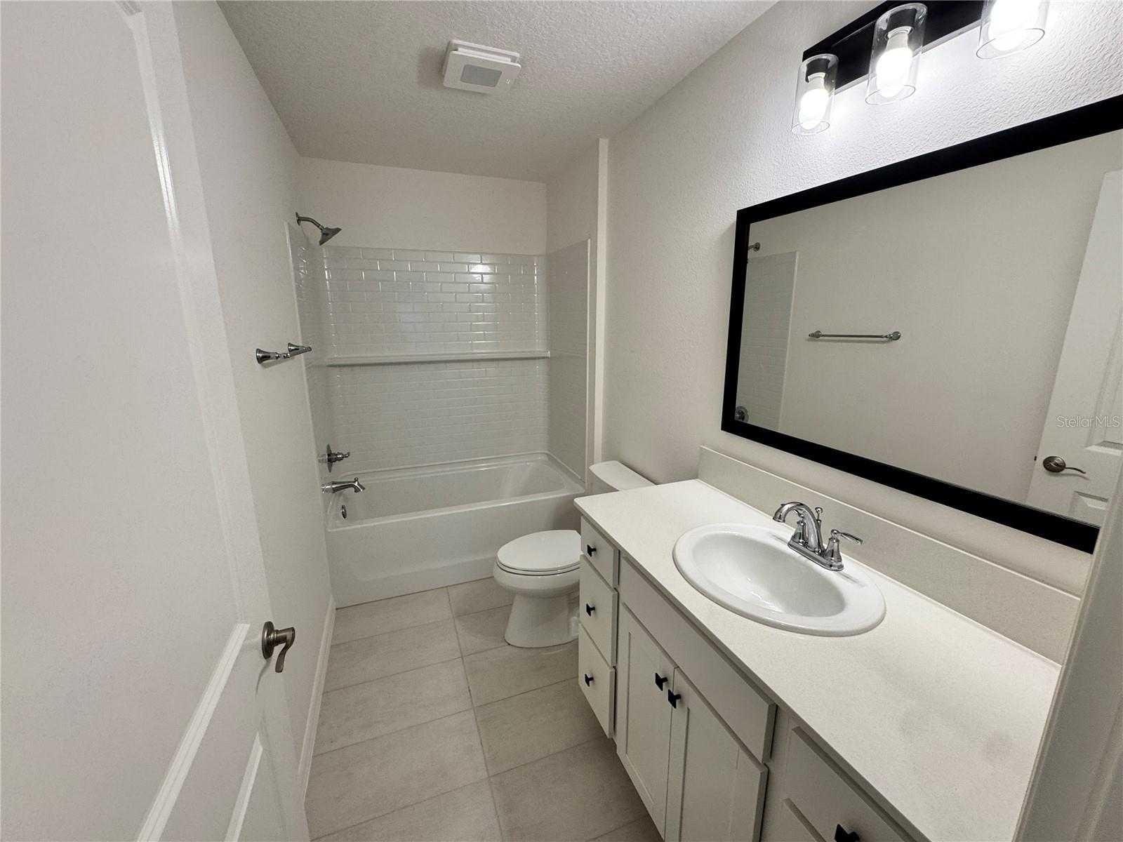 2224 Mansell Path Property Photo 11