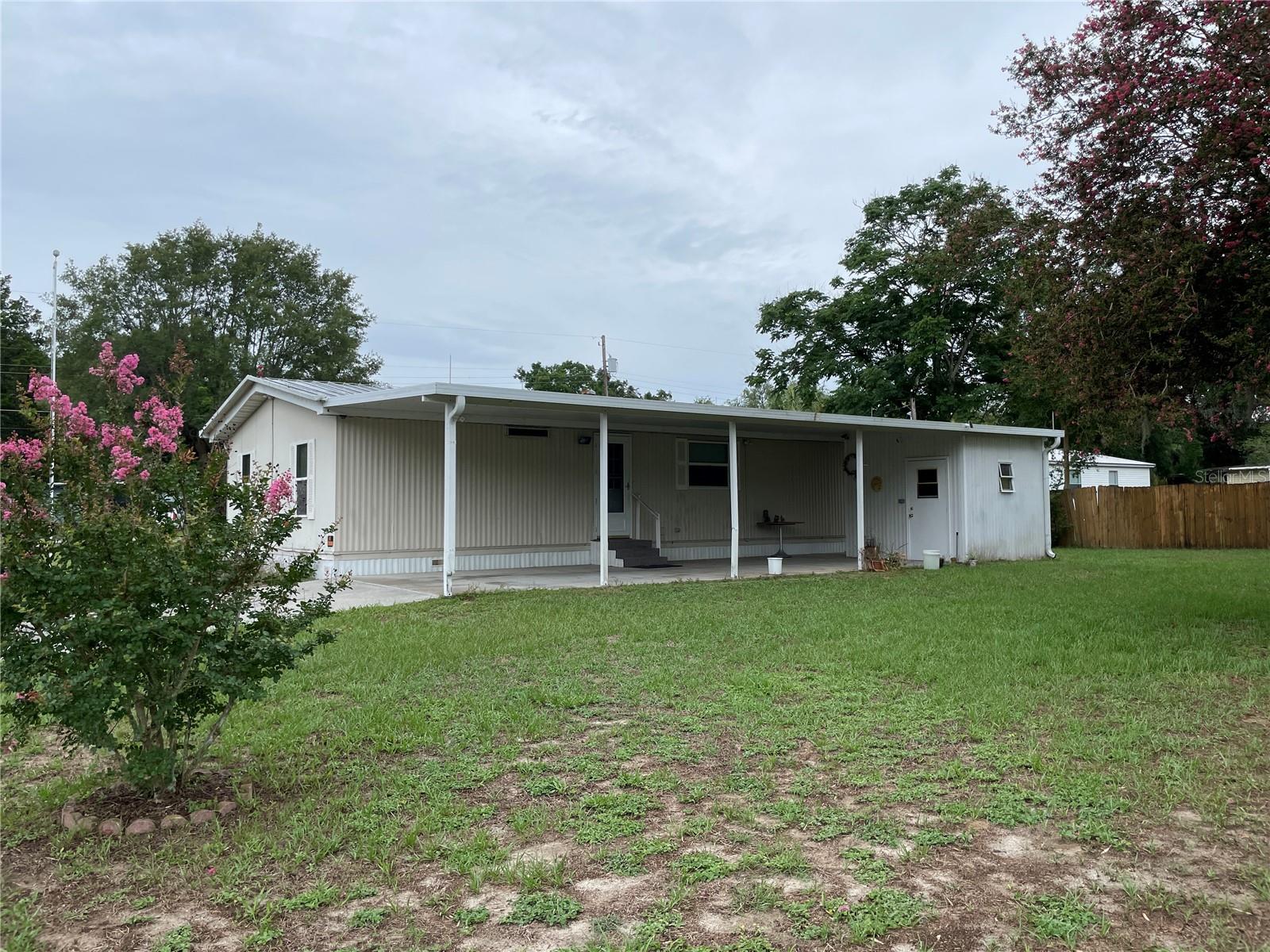 9685 Se 162nd Pl Property Photo 8