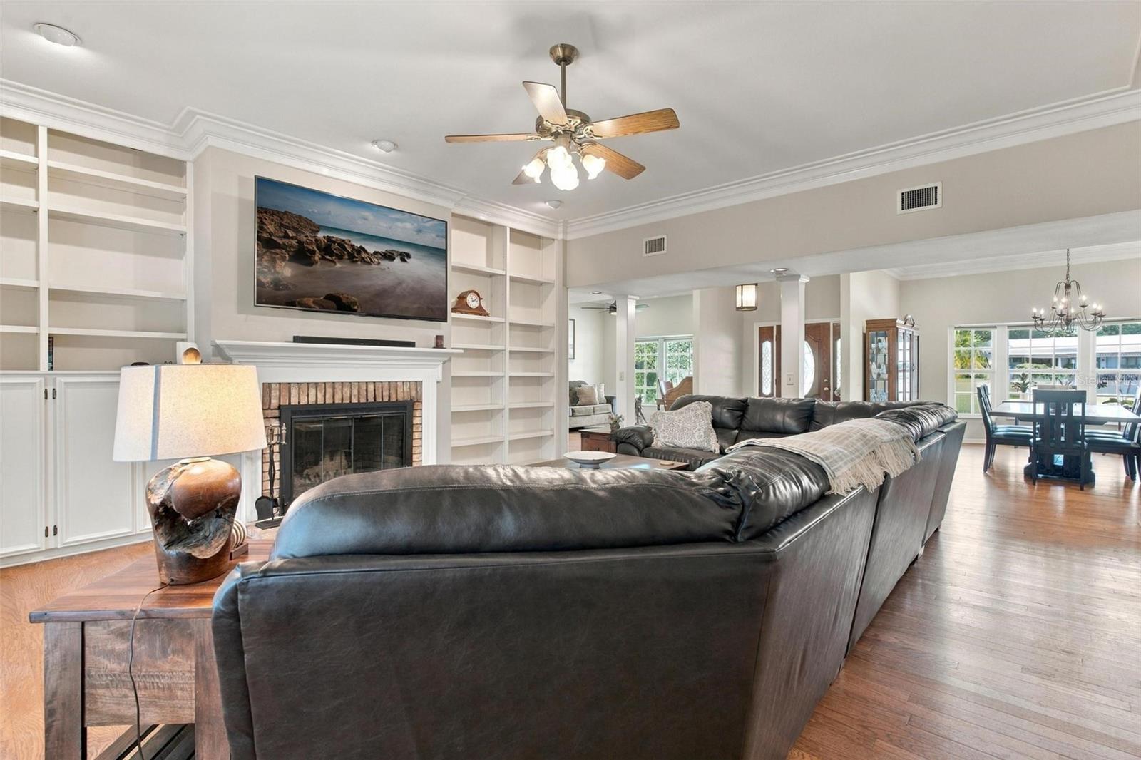8732 Spring Ct Property Photo 13