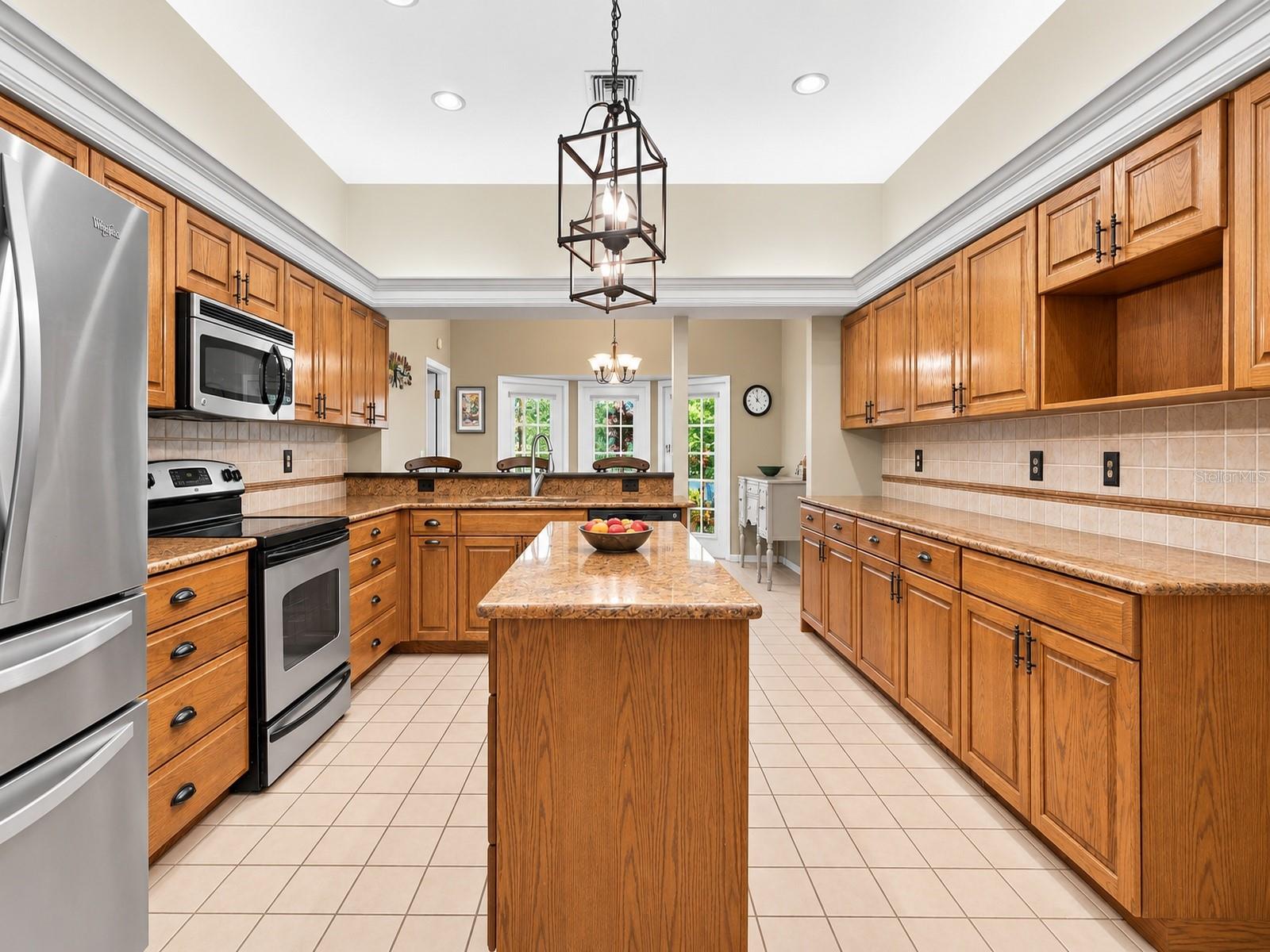 8732 Spring Ct Property Photo 18