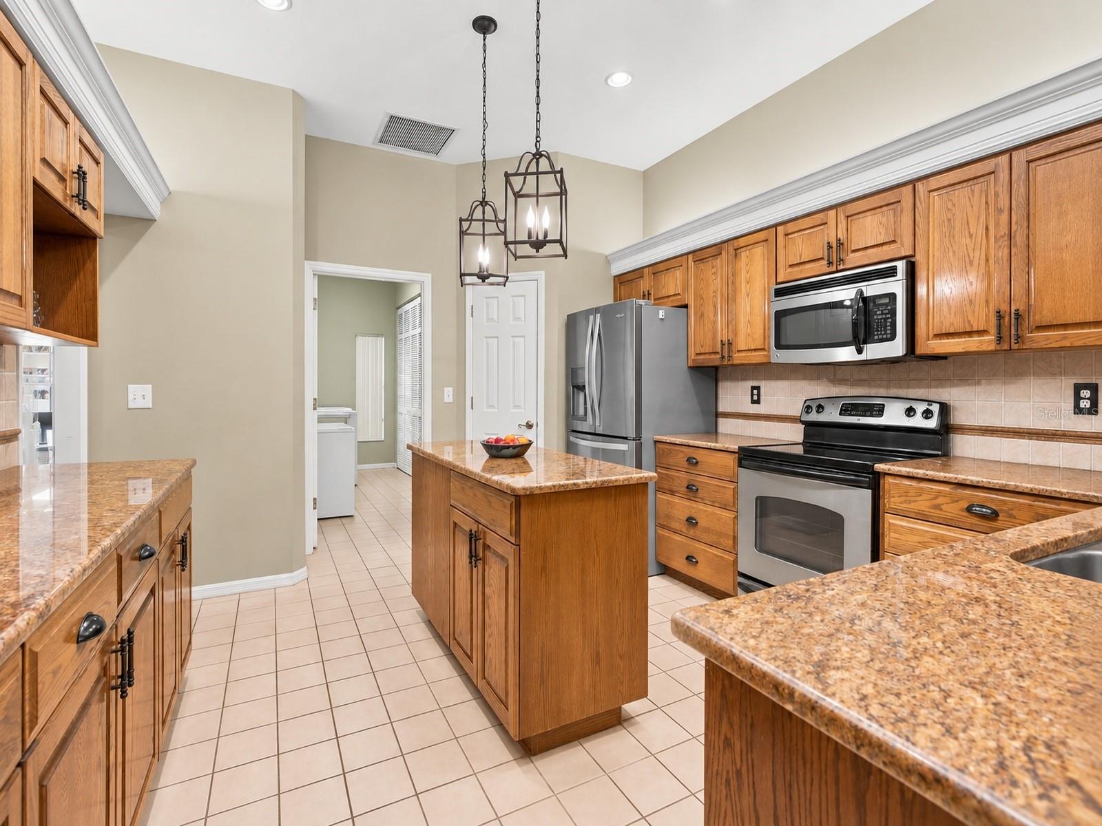 8732 Spring Ct Property Photo 21