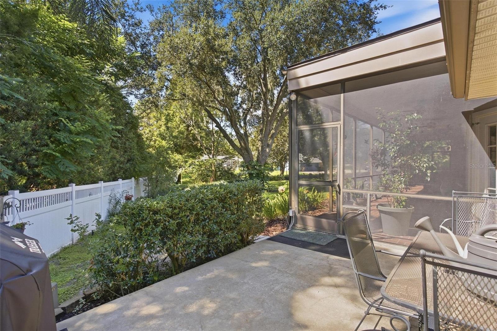 8732 Spring Ct Property Photo 44