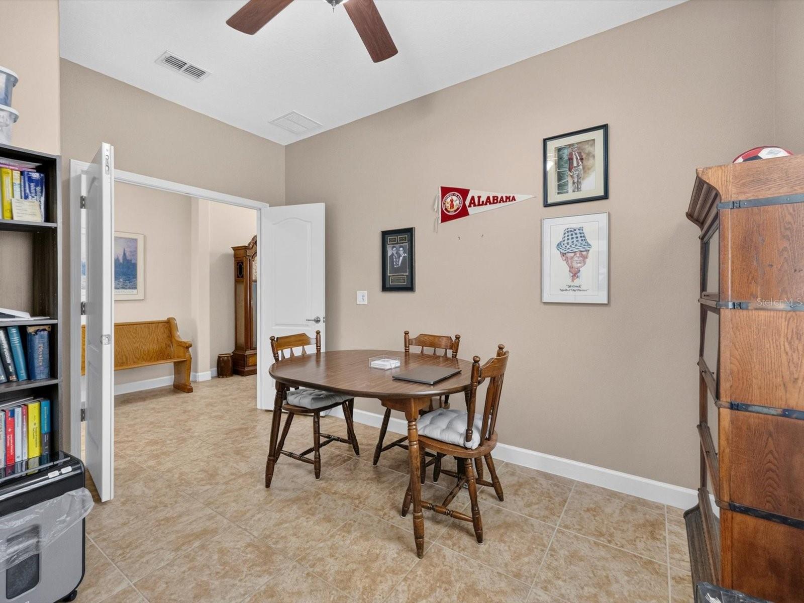 3643 Limestone St Property Photo 5