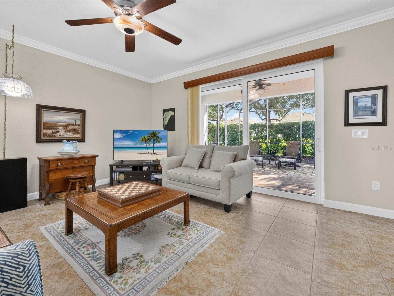 3643 Limestone St Property Photo 6