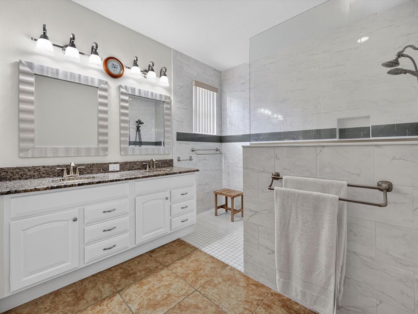 3643 Limestone St Property Photo 18
