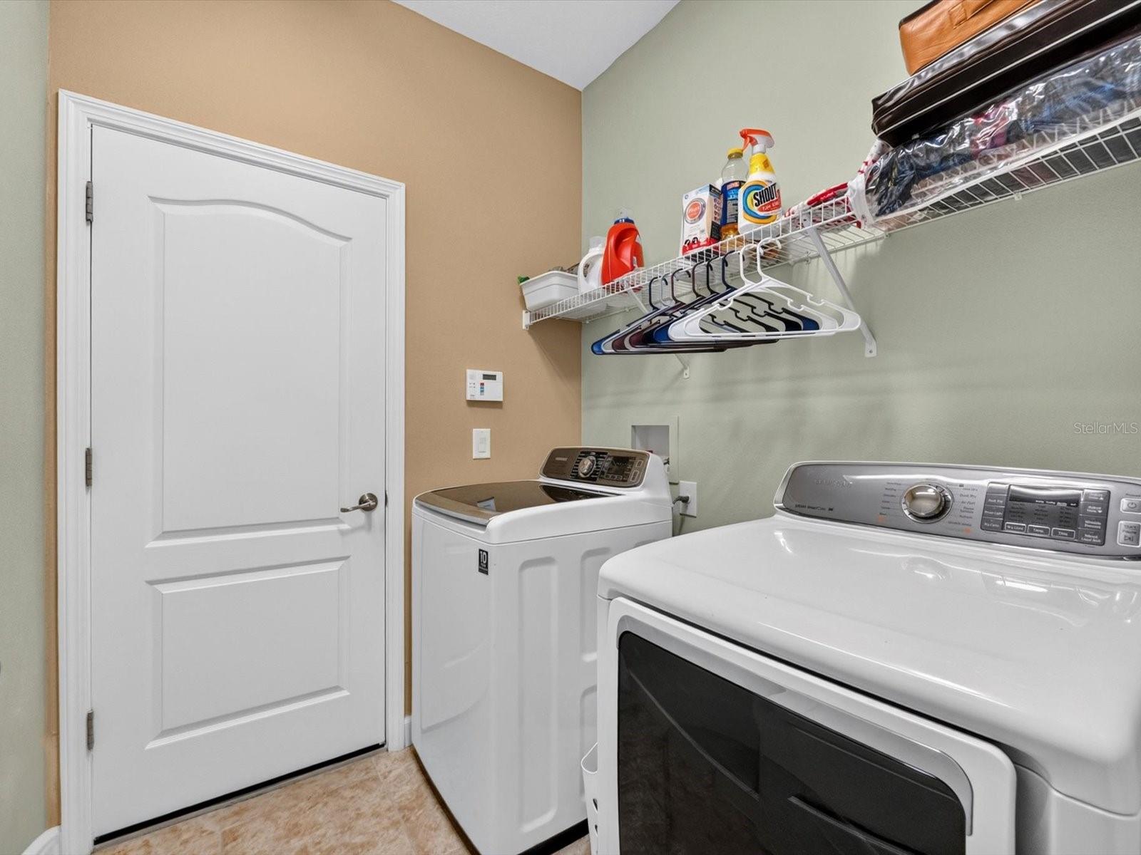 3643 Limestone St Property Photo 24