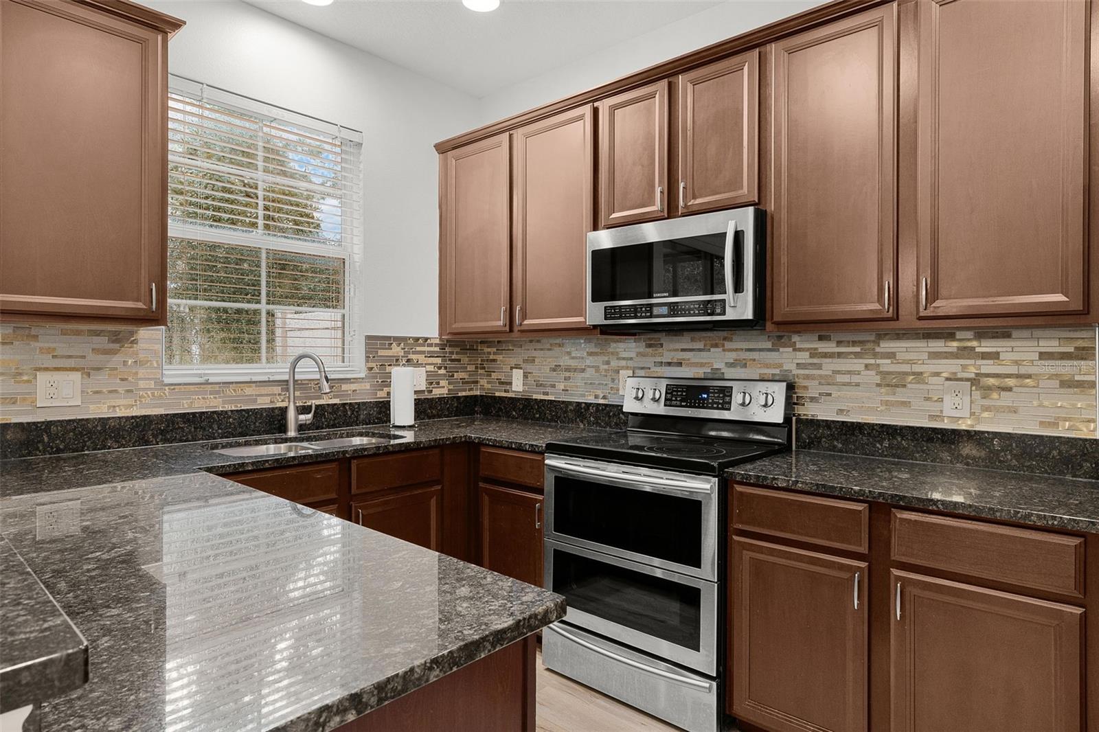 2625 Sweet Magnolia Pl Property Photo 10