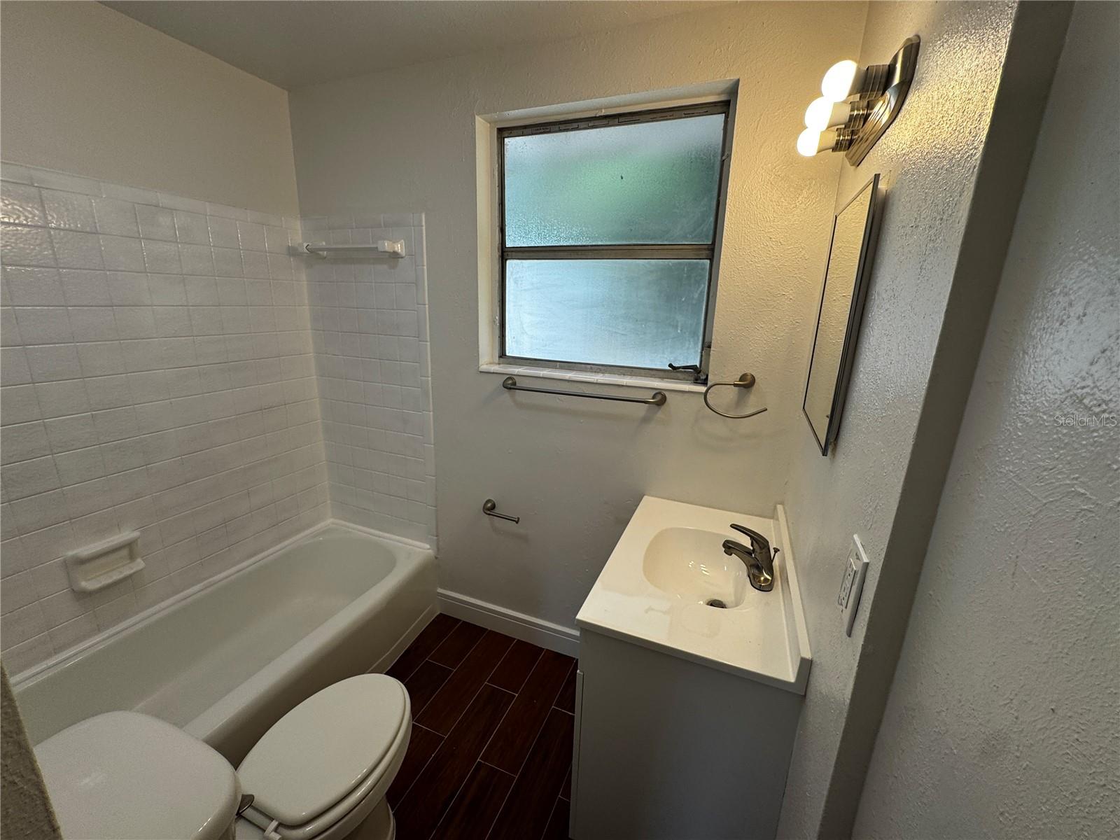 1610 Crest Ave Property Photo 14