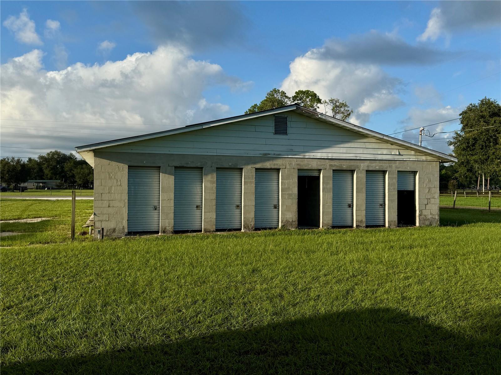 2262 E C-478 Property Photo 4