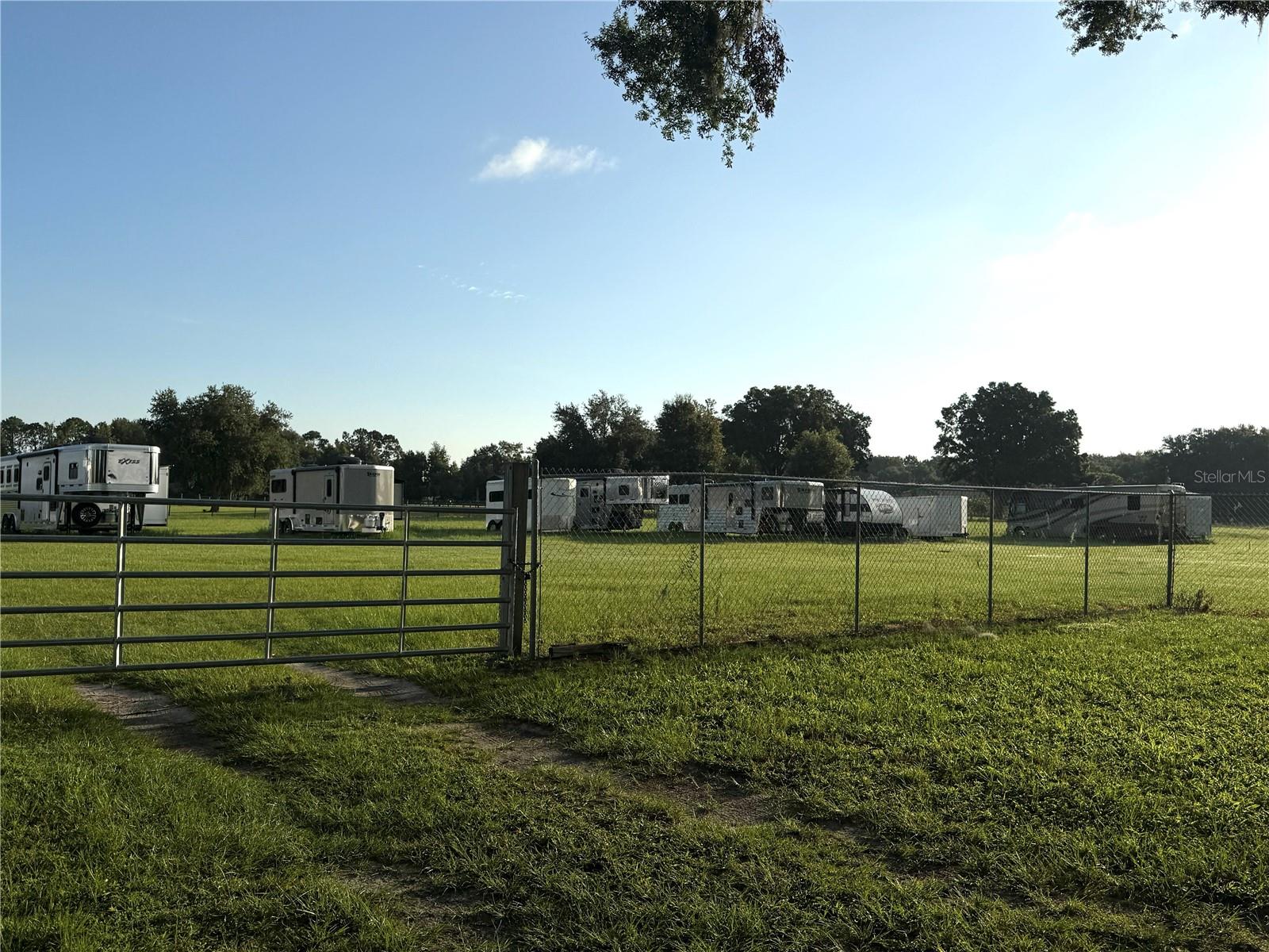 2262 E C-478 Property Photo 6
