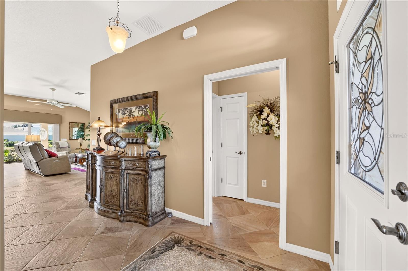 1645 Hollow Branch Way Property Photo 9