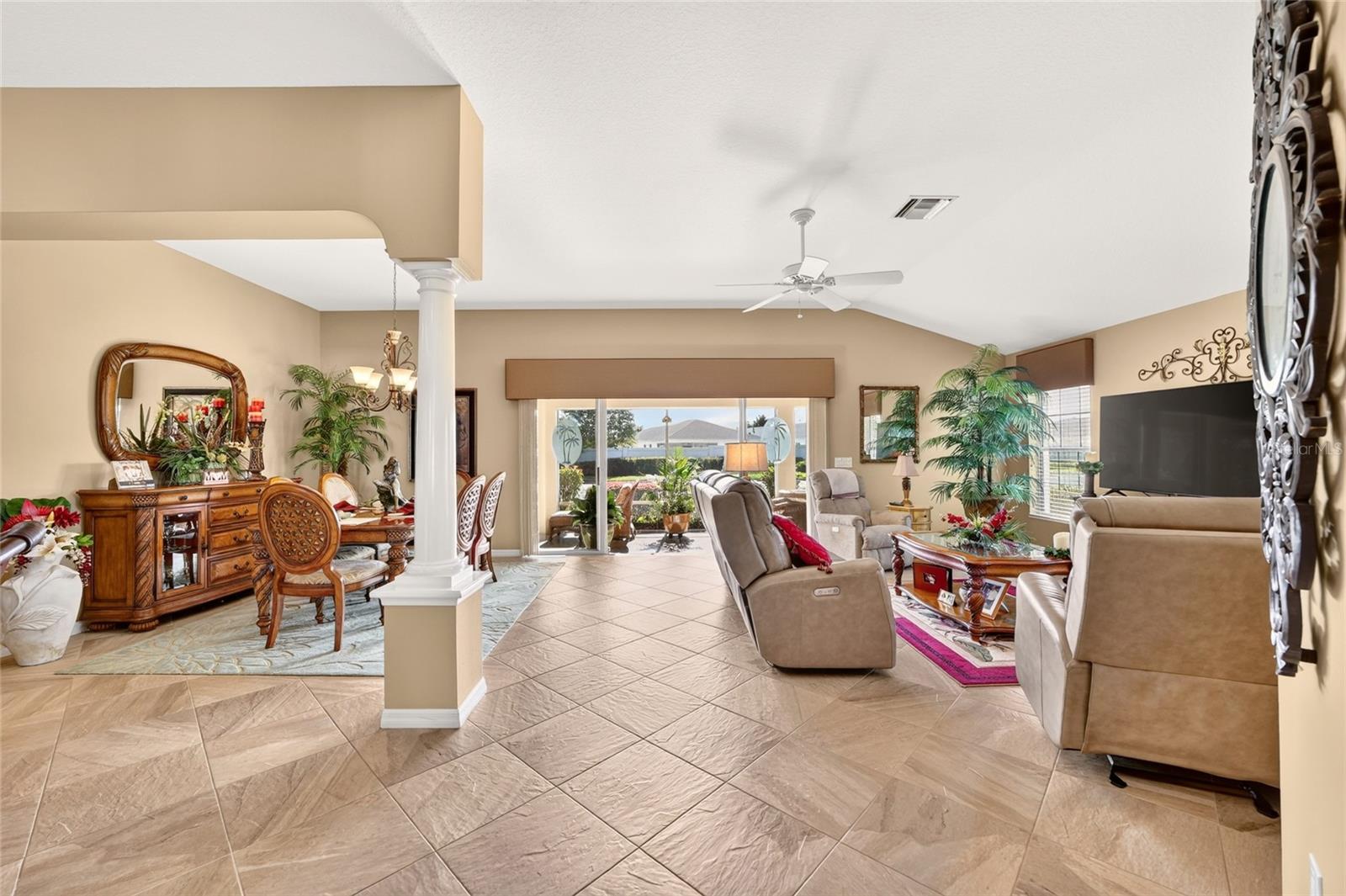 1645 Hollow Branch Way Property Photo 11