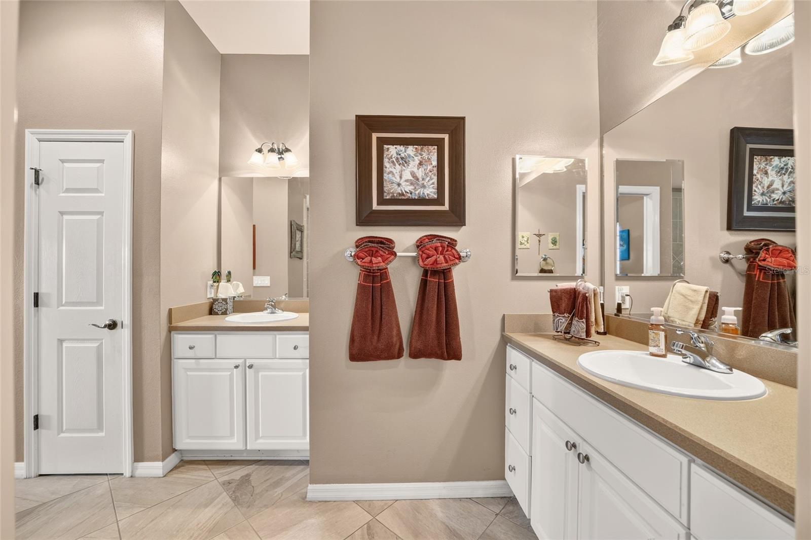 1645 Hollow Branch Way Property Photo 28
