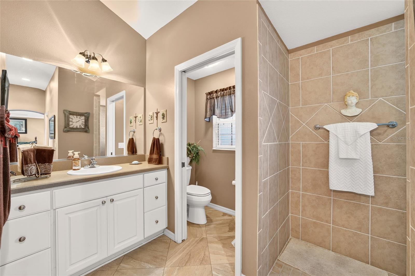 1645 Hollow Branch Way Property Photo 29
