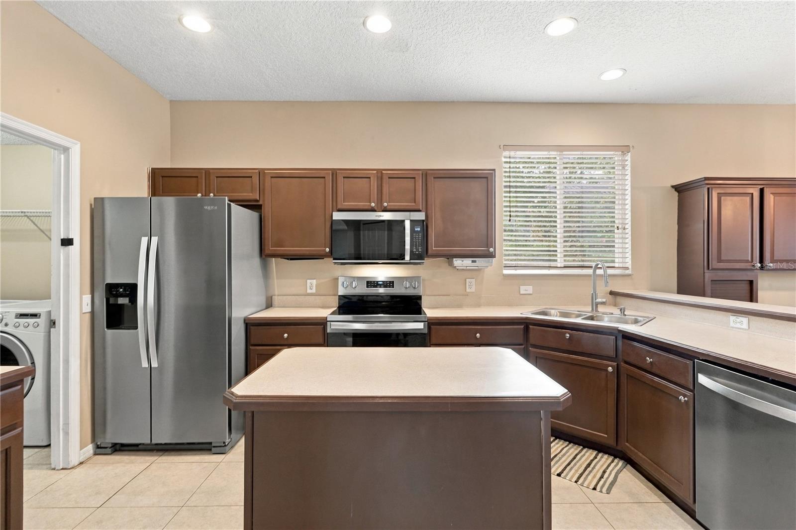 1367 Osprey Way Property Photo 13