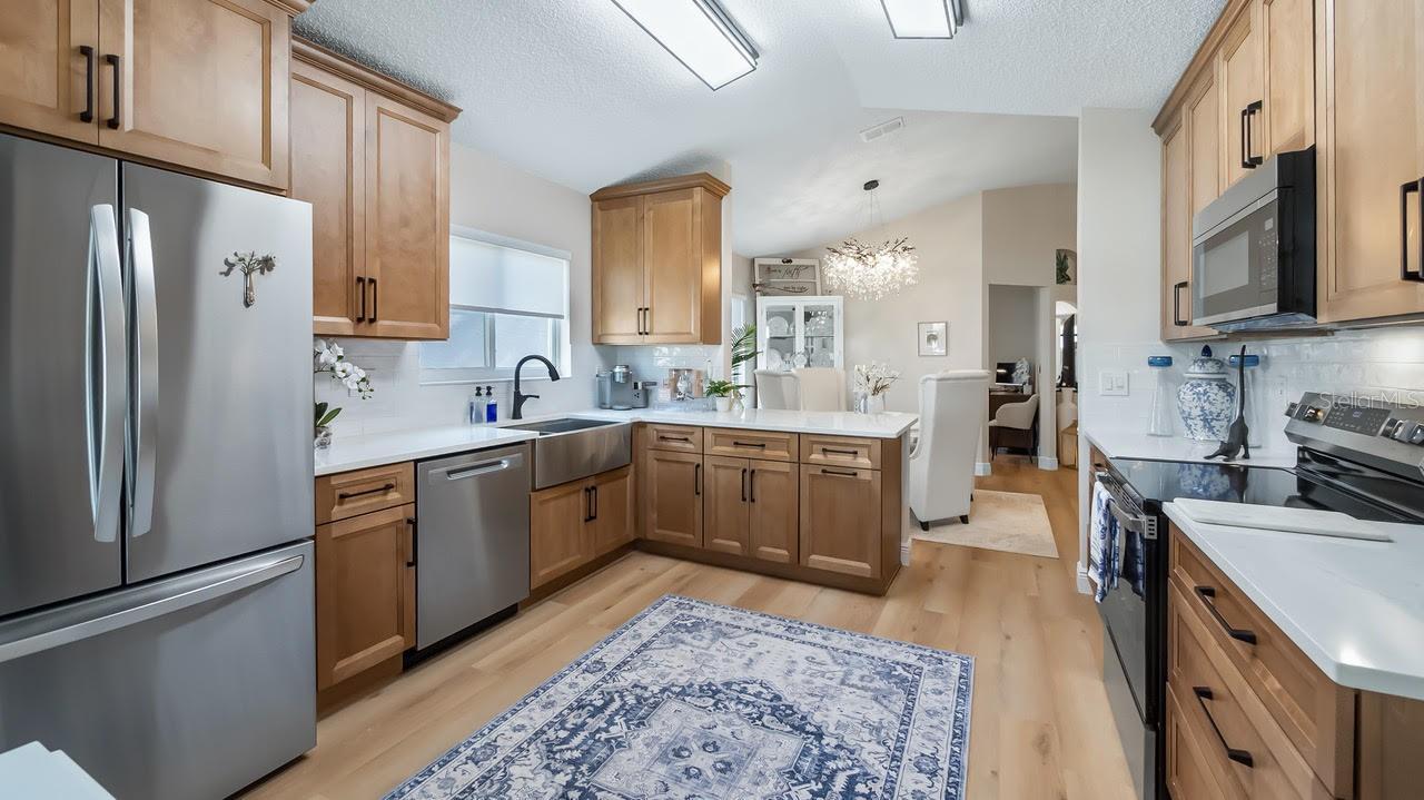 3707 Doune Way Property Photo 6