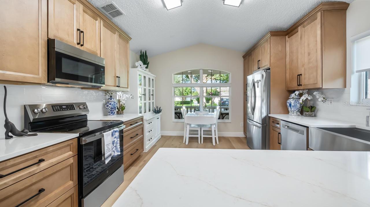 3707 Doune Way Property Photo 7