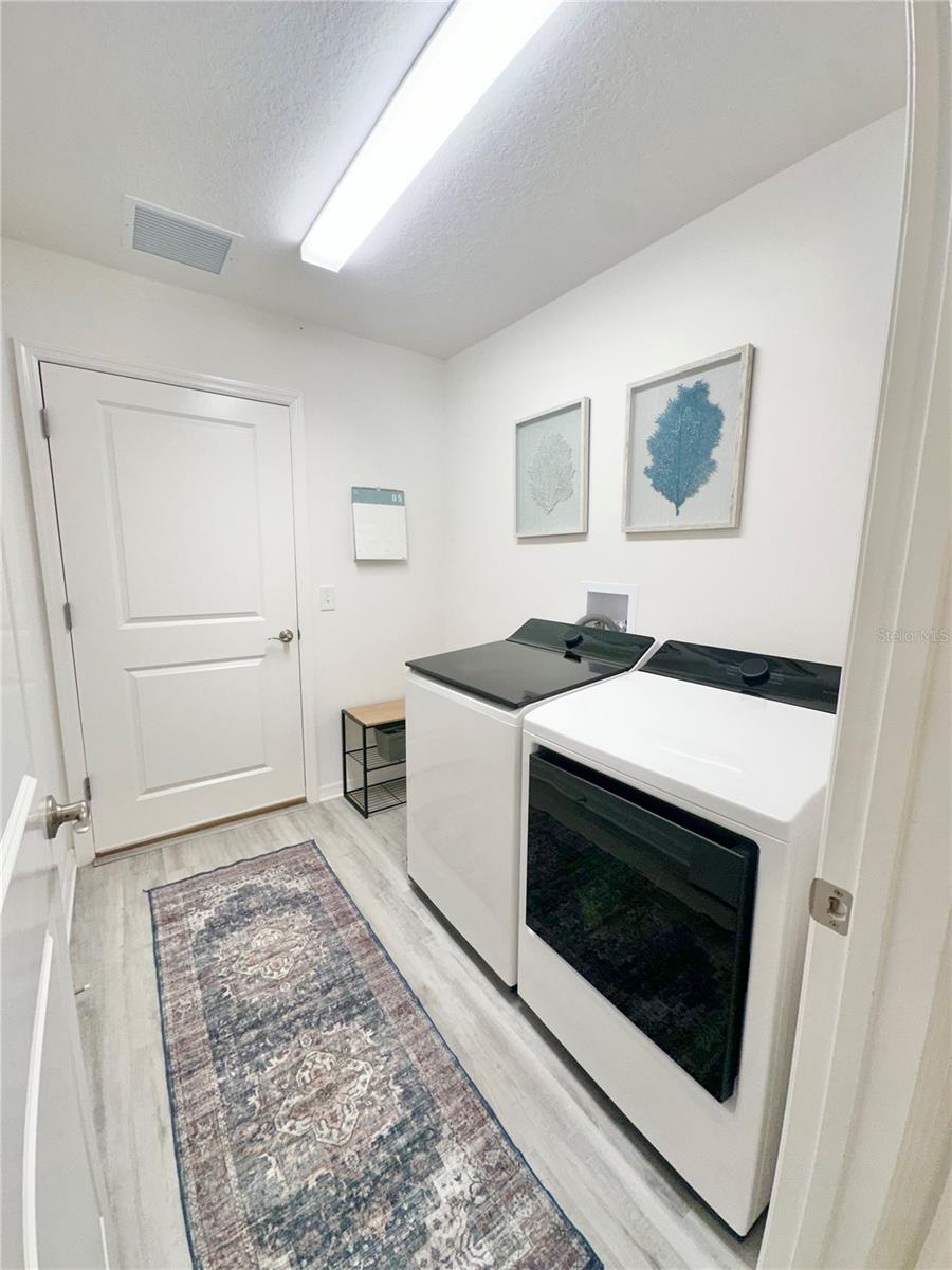 2634 Ruter Way Property Photo 30
