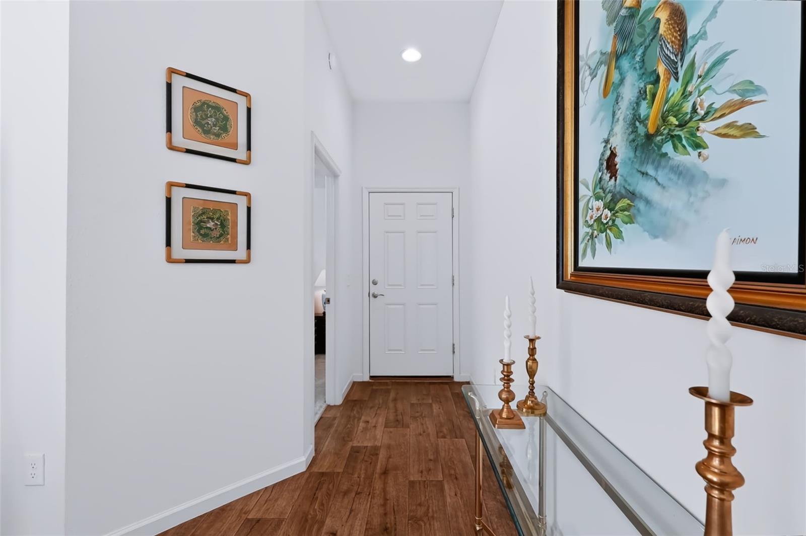 1691 Schau St Property Photo 8