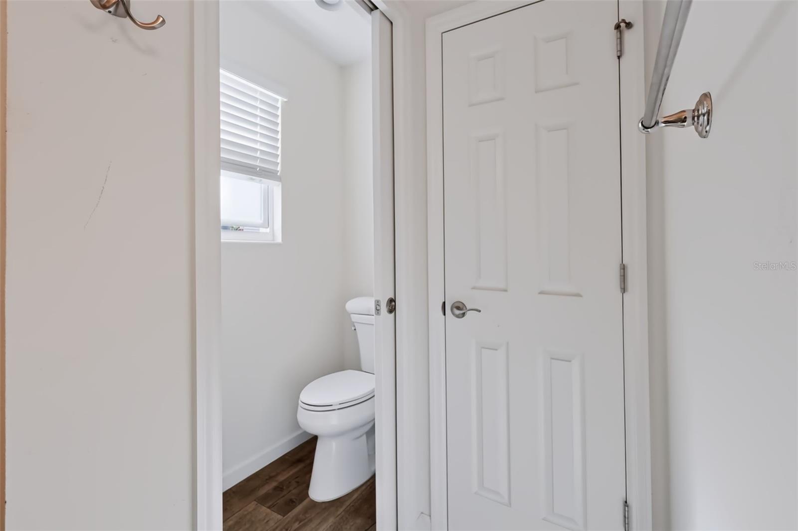 1691 Schau St Property Photo 25