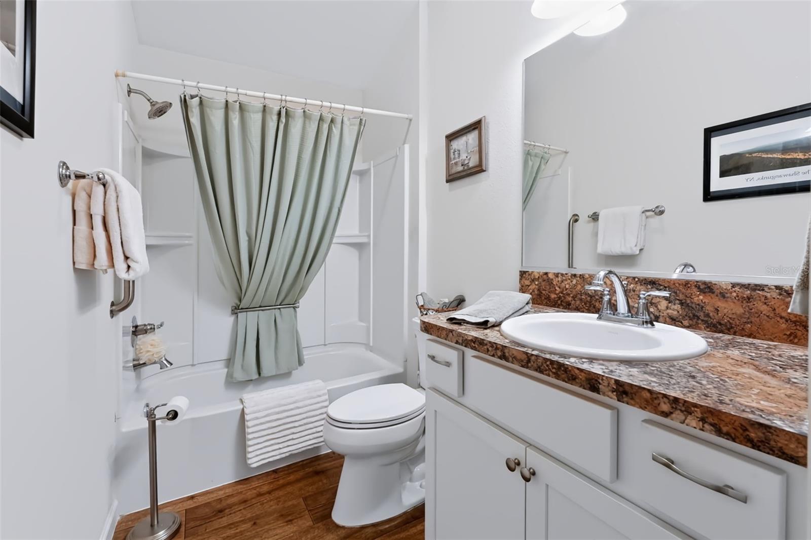 1691 Schau St Property Photo 28